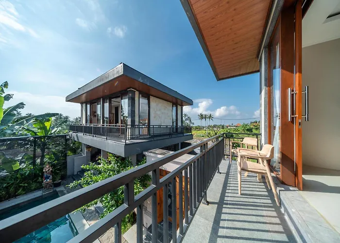 Koeluma Bali Hotel 3*
